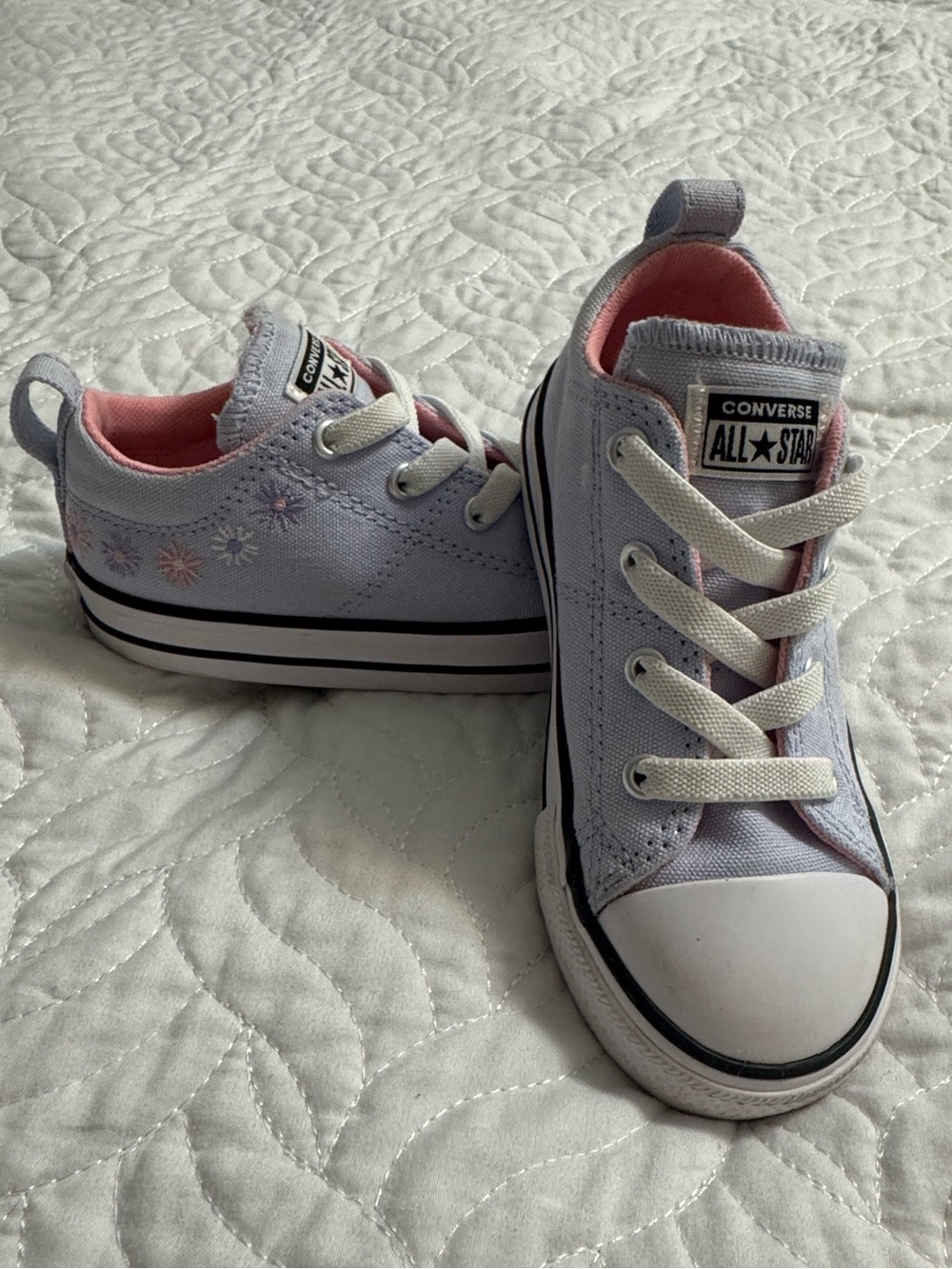 Converse Kids Light Purple Canvas Slip-On Sneakers with Pink Lining